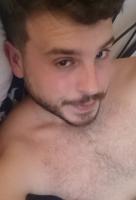 665058018: Chico busca chica en Murcia