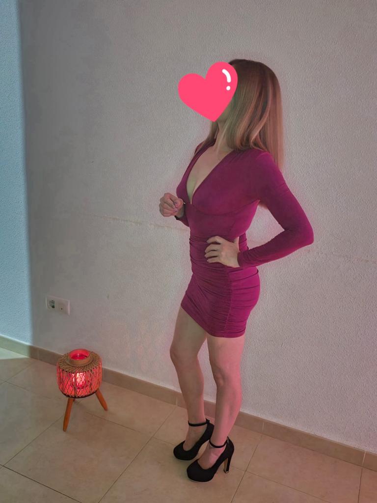 Chica busca chico en Almería: 