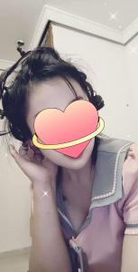 645121552: Chica busca chico en Barcelona