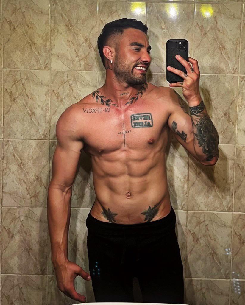 612561084: Chico busca chica en Madrid