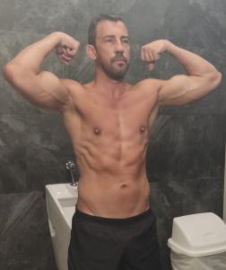 Chico busca chica en Madrid: 