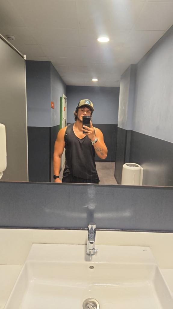 611239456: Chico busca chica en Valladolid