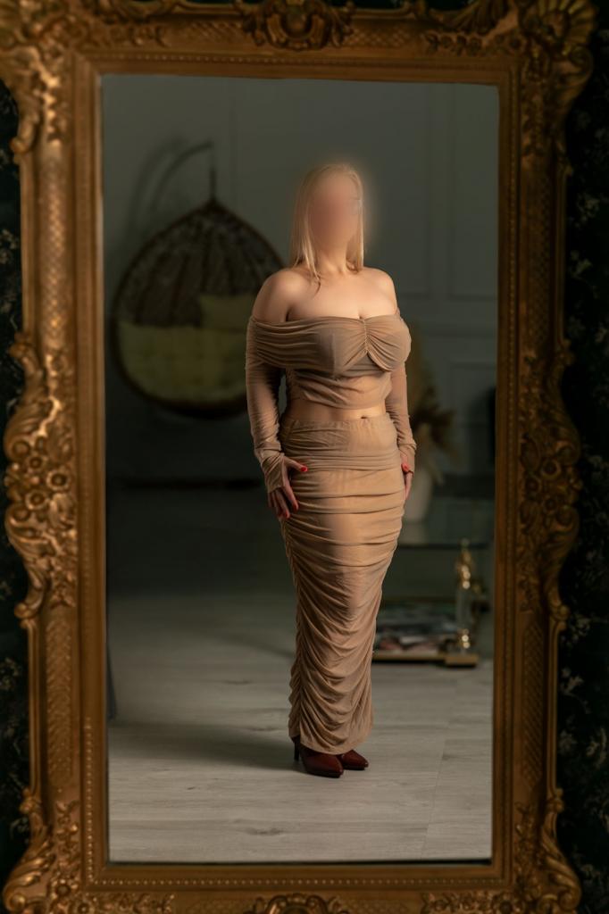 678797126: Chica busca chico en Madrid