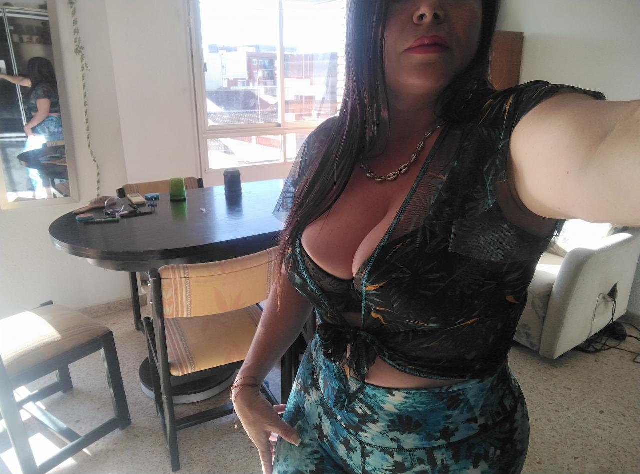 Chica busca chico en Valencia: 