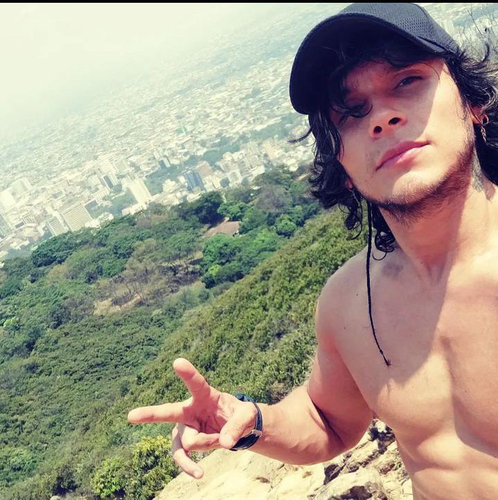 Chico busca chica en Valladolid: 