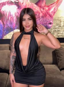 675581379: Chica busca chico en La Coruña