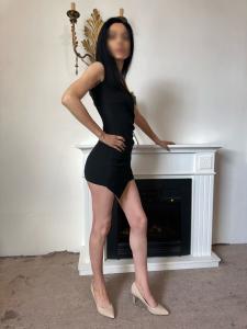 613577356: Chica busca chico en Barcelona