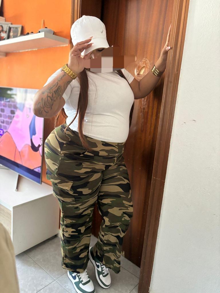 Chica busca chico en Gerona: 