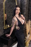 666927555: Chica busca chico en Barcelona