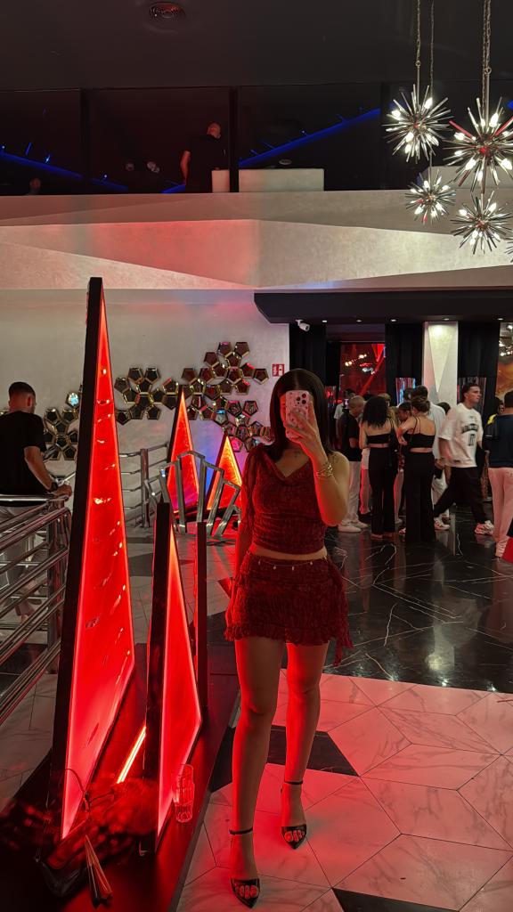 Chica busca chico en Madrid: 