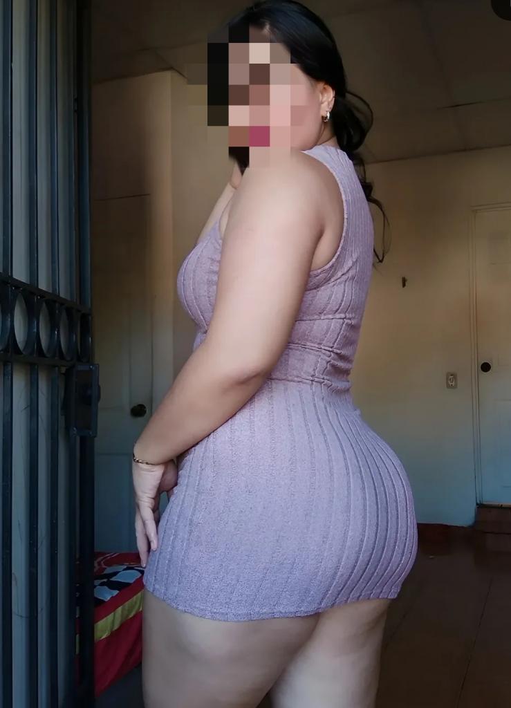 631959142: Chica busca chico en Lugo
