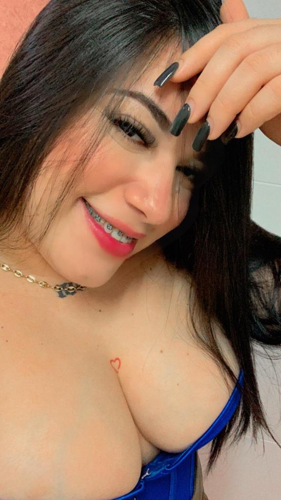 Chica busca chico en Almería: 