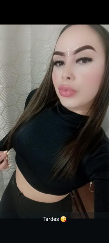 677760955: Chica busca chico en Huelva