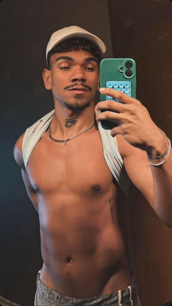 655519499: Chico busca chica en Madrid