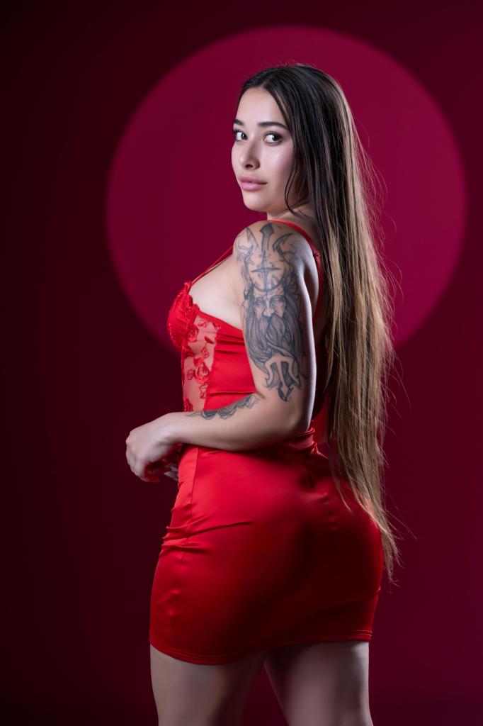 Chica busca chico en Gerona: Chica busca chico