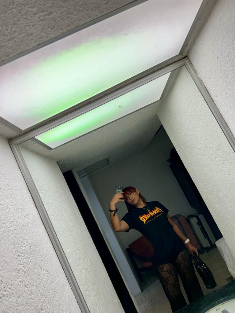 Chica busca chico en Alicante: 