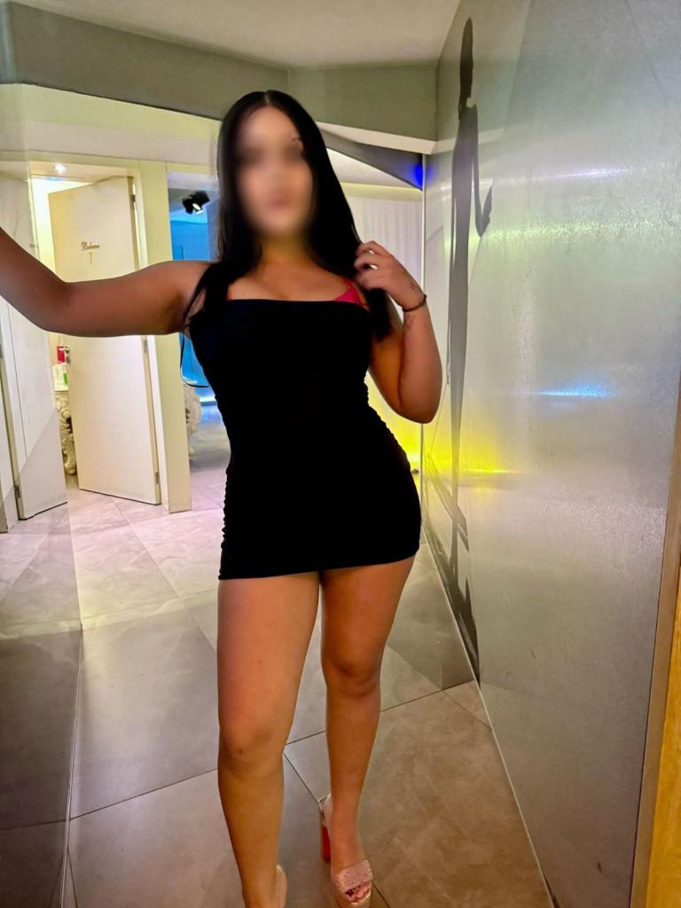 Chica busca chico en Barcelona: 