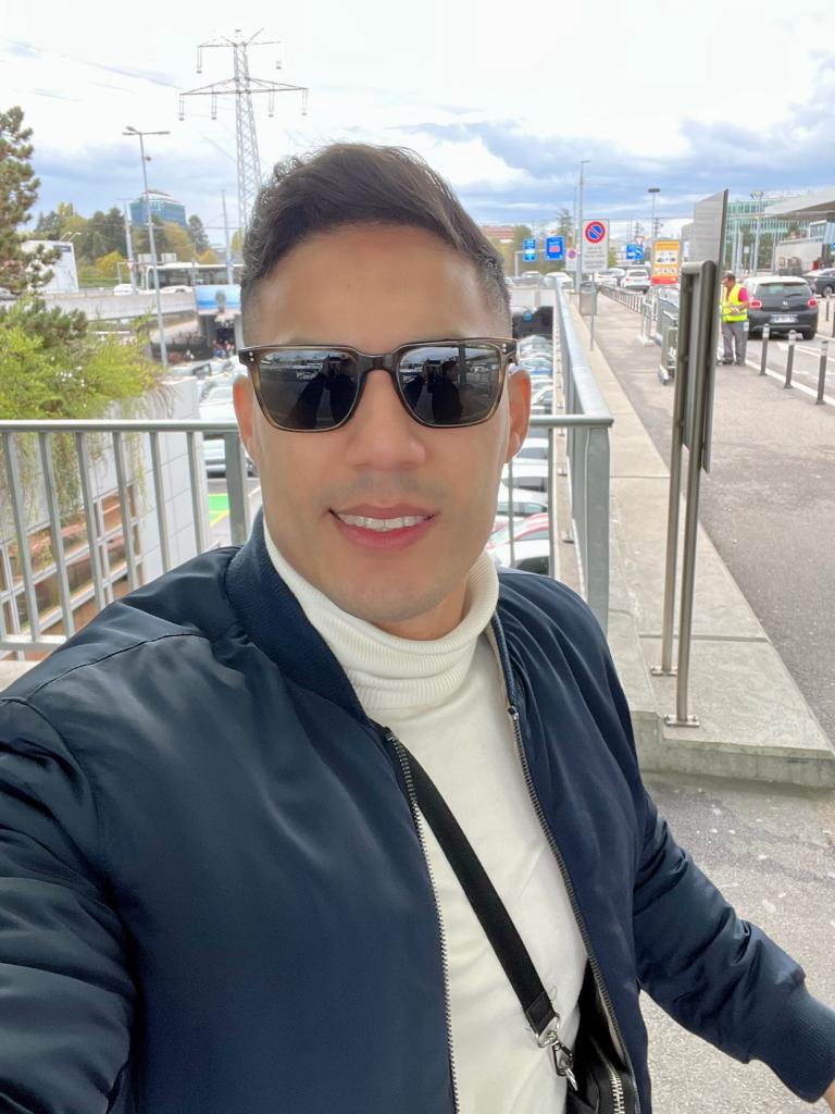 615037619: Chico busca chica en Madrid