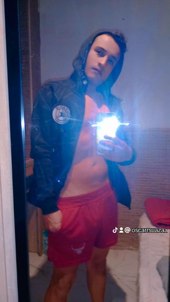 Chico busca chica en Valencia: 