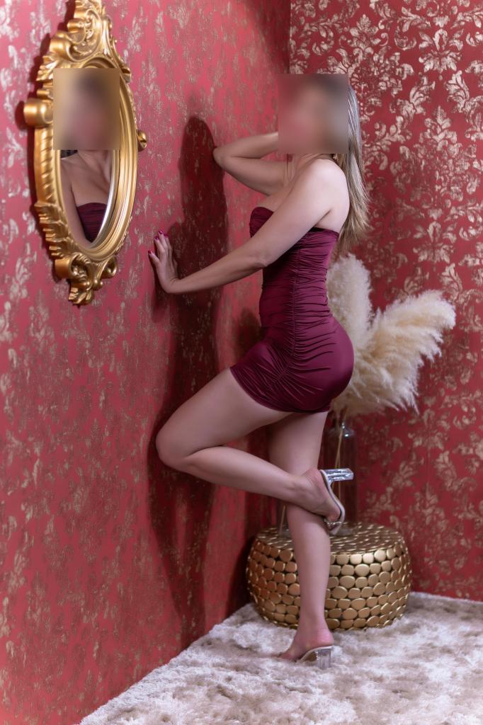 Chica busca chico en Barcelona: 