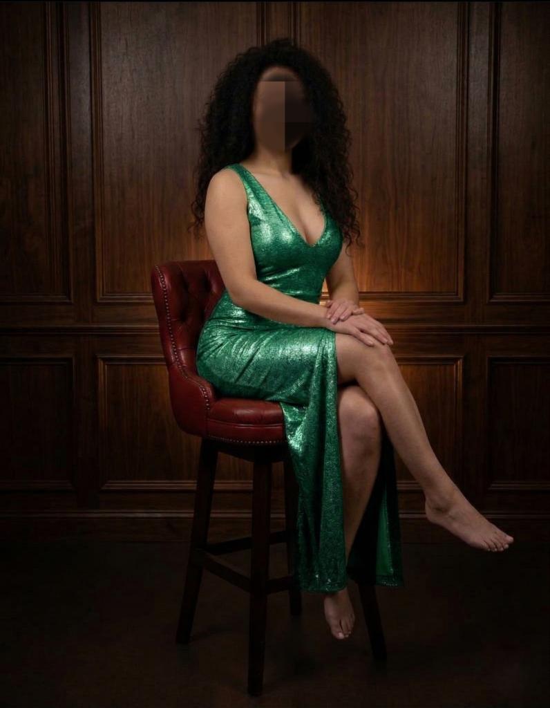 Chica busca chico en Huesca: 