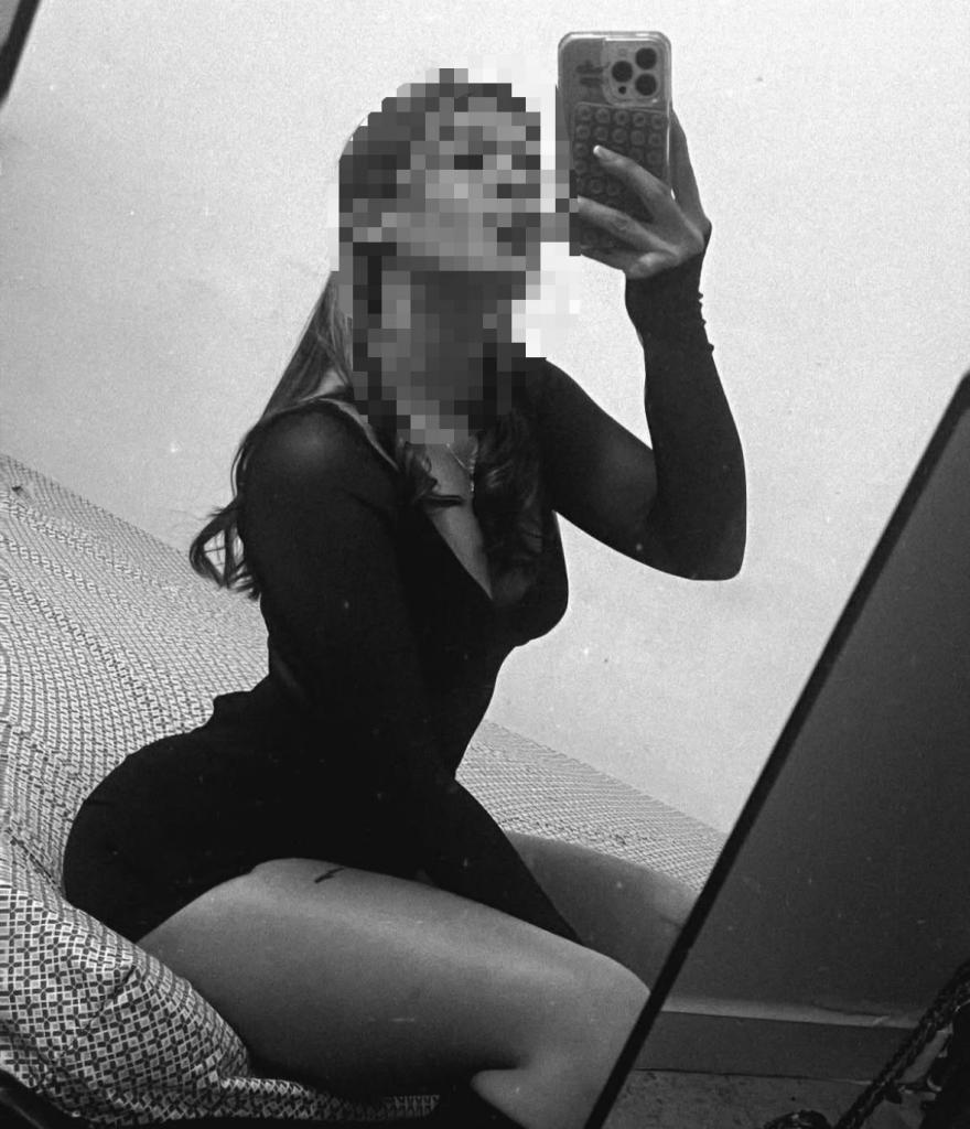 672832761: Chica busca chico en Badajoz