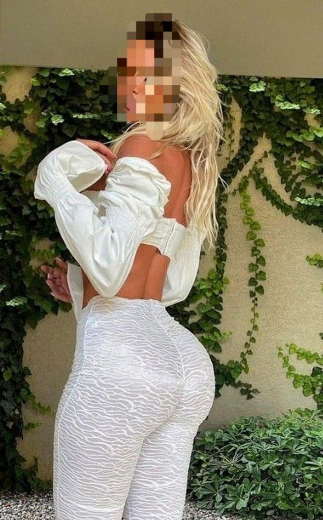 Chica busca chico en Cádiz: 