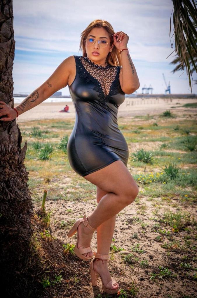 603227343: Chica busca chico en Granada