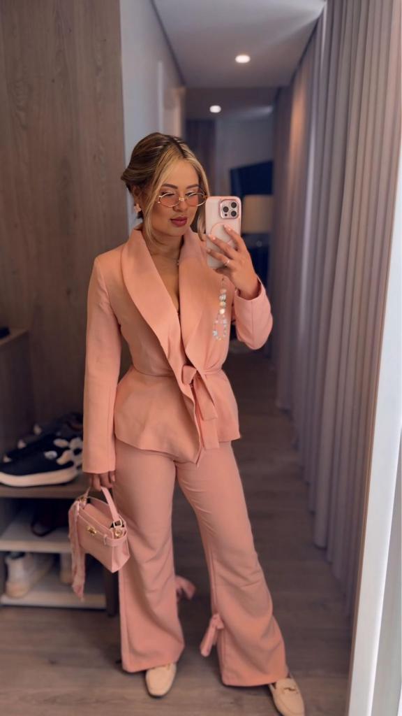 653285129: Chica busca chico en Cantabria