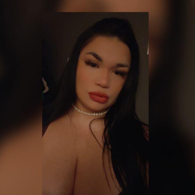 641411447: Chica busca chico en Huesca