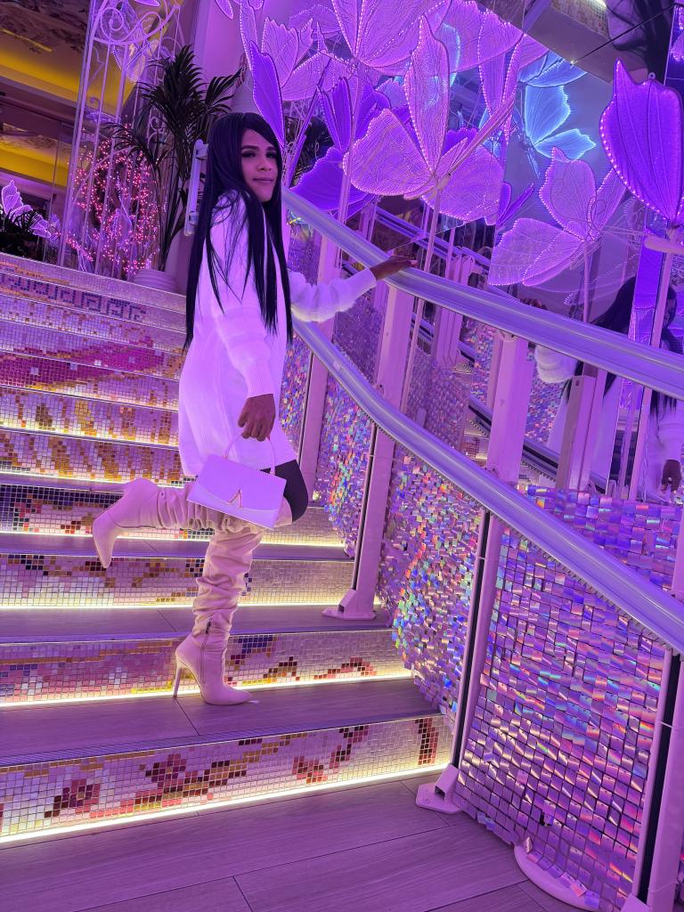 667529710: Transexual en Valencia