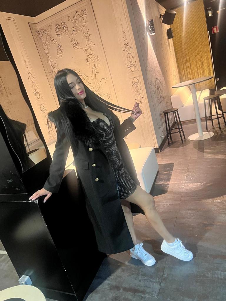 Chica busca chico en Alicante: 