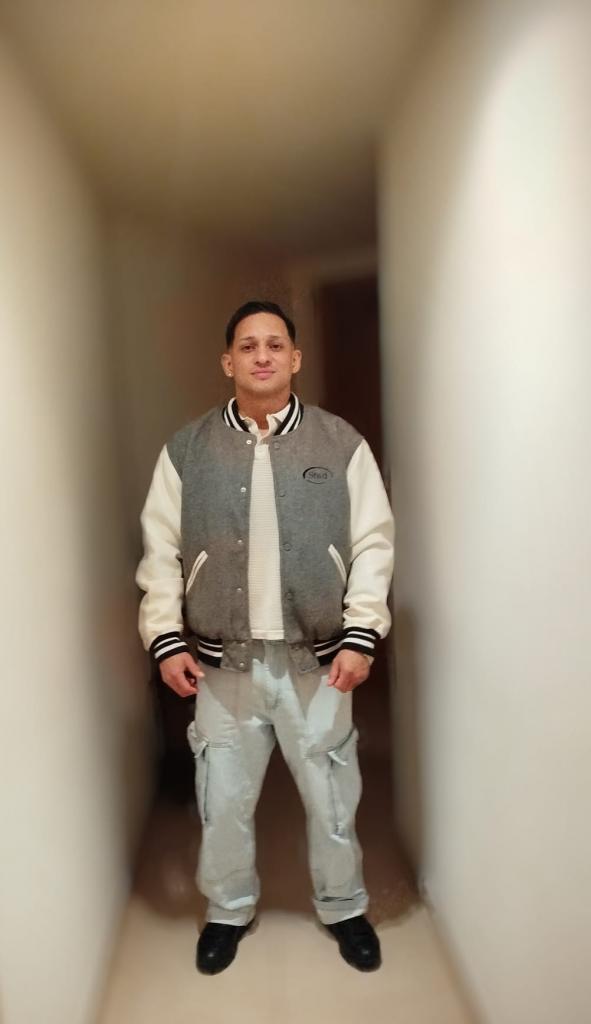 Chico busca chica en Zaragoza: 