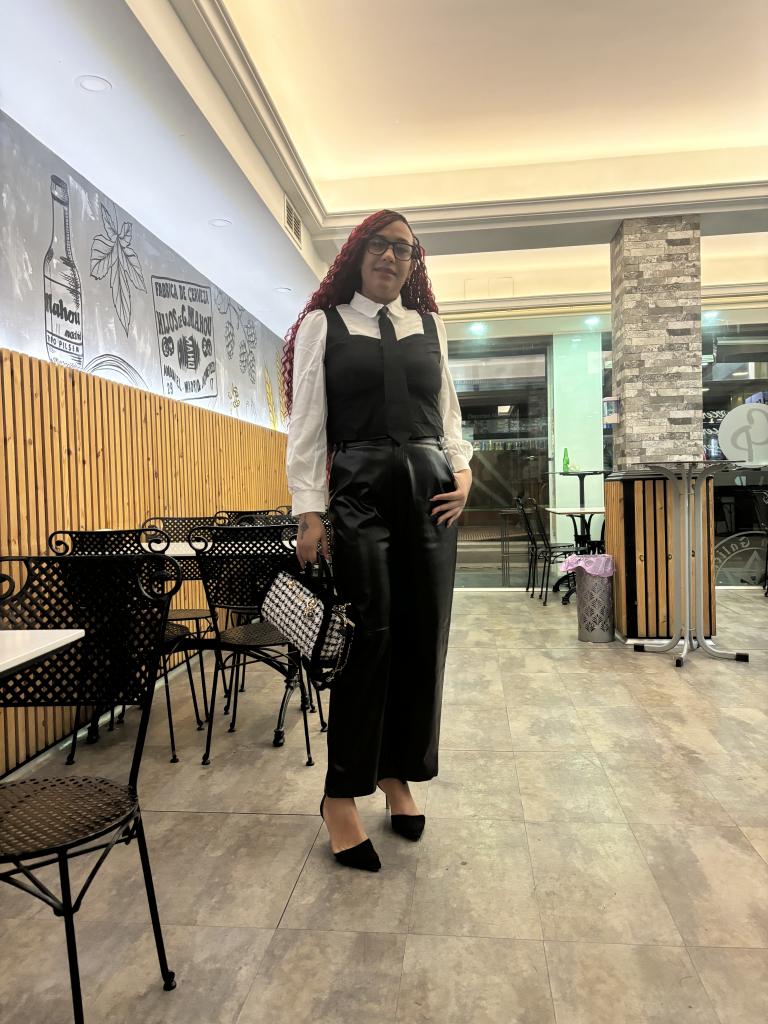 Chica busca chico en Sevilla: 