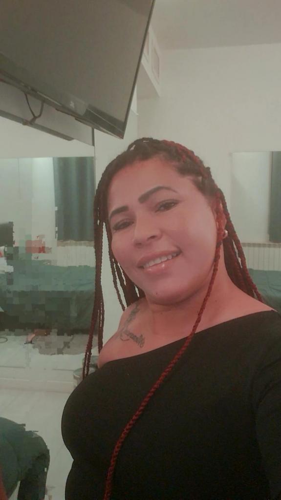 672169739: Chica busca chico en Zaragoza