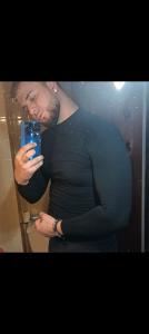 614254781: Chico busca chica en Madrid