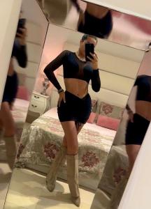 631173844: Chica busca chico en Barcelona