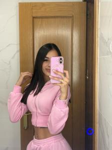 667476465: Chica busca chico en Asturias