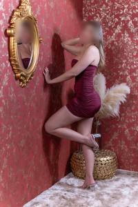 635728090: Chica busca chico en Barcelona