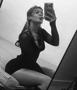 672832761: Chica busca chico en Badajoz