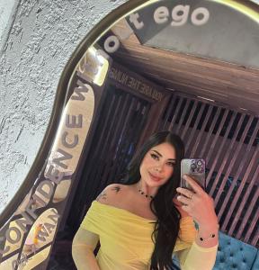 660106231: Chica busca chico en Gerona