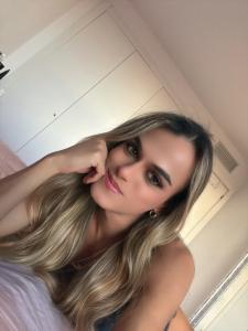 604313043: Chica busca chico en Valencia