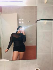 604292341: Chica busca chico en Almería