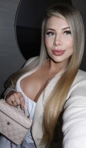 627507647: Transexual en Cantabria