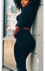 632234746: Chica busca chico en Sevilla