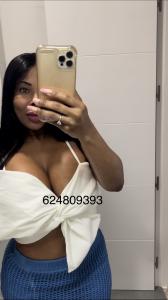 624809393: Chica busca chico en Murcia