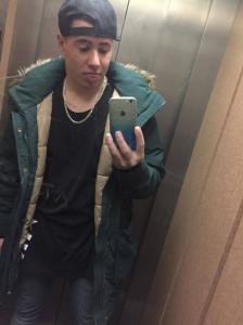 697695860: Chico busca chica en Madrid