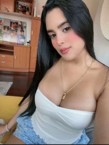 617088123: Chica busca chico en Murcia