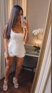 613389145: Chica busca chico en Orense