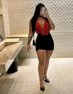 677240475: Chica busca chico en Orense